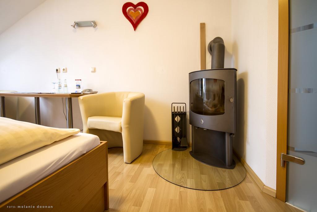 Hotel-Restaurant-Haus Berger Фирзен Экстерьер фото