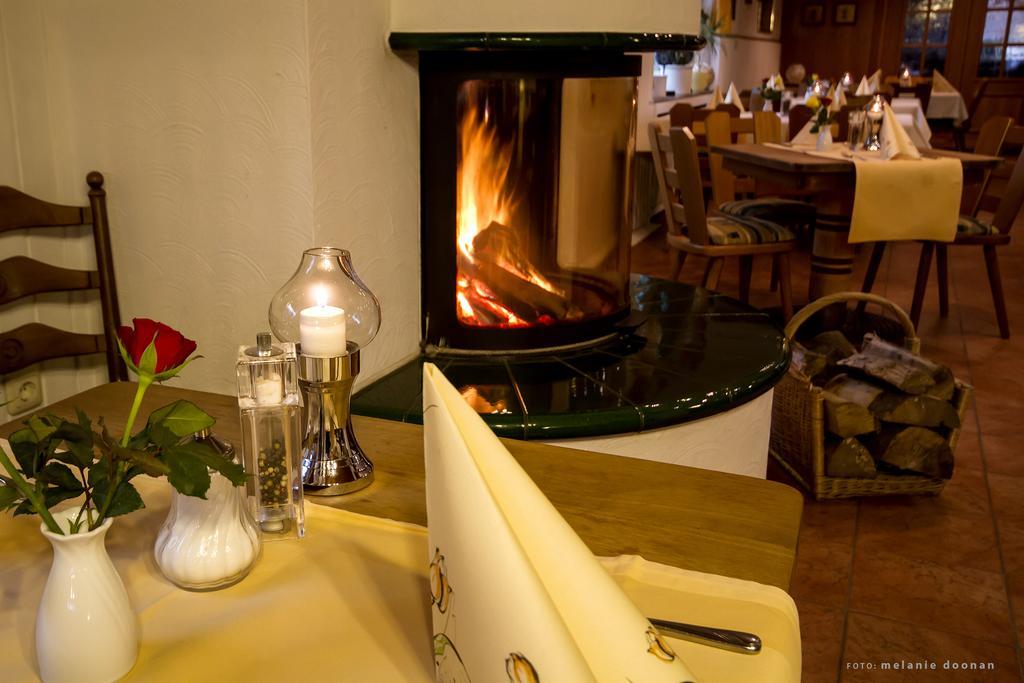 Hotel-Restaurant-Haus Berger Фирзен Экстерьер фото