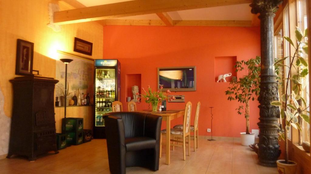 Hotel-Restaurant-Haus Berger Фирзен Экстерьер фото